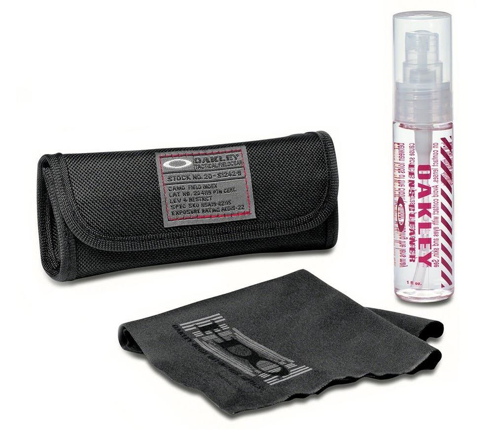 Oakley Lens Cleaning Kit