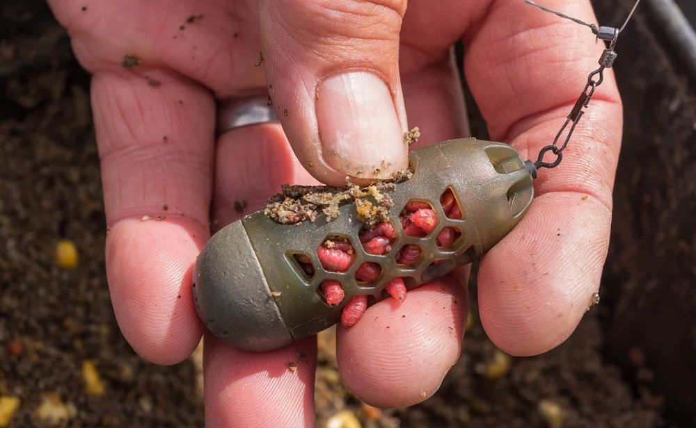 Preston Innovations Absolute Window Feeder - Caged