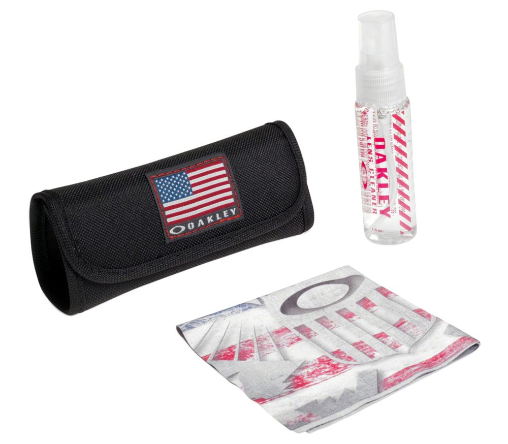 Oakley Lens Cleaning Kit