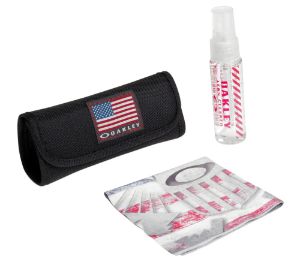 Oakley Lens Cleaning Kit