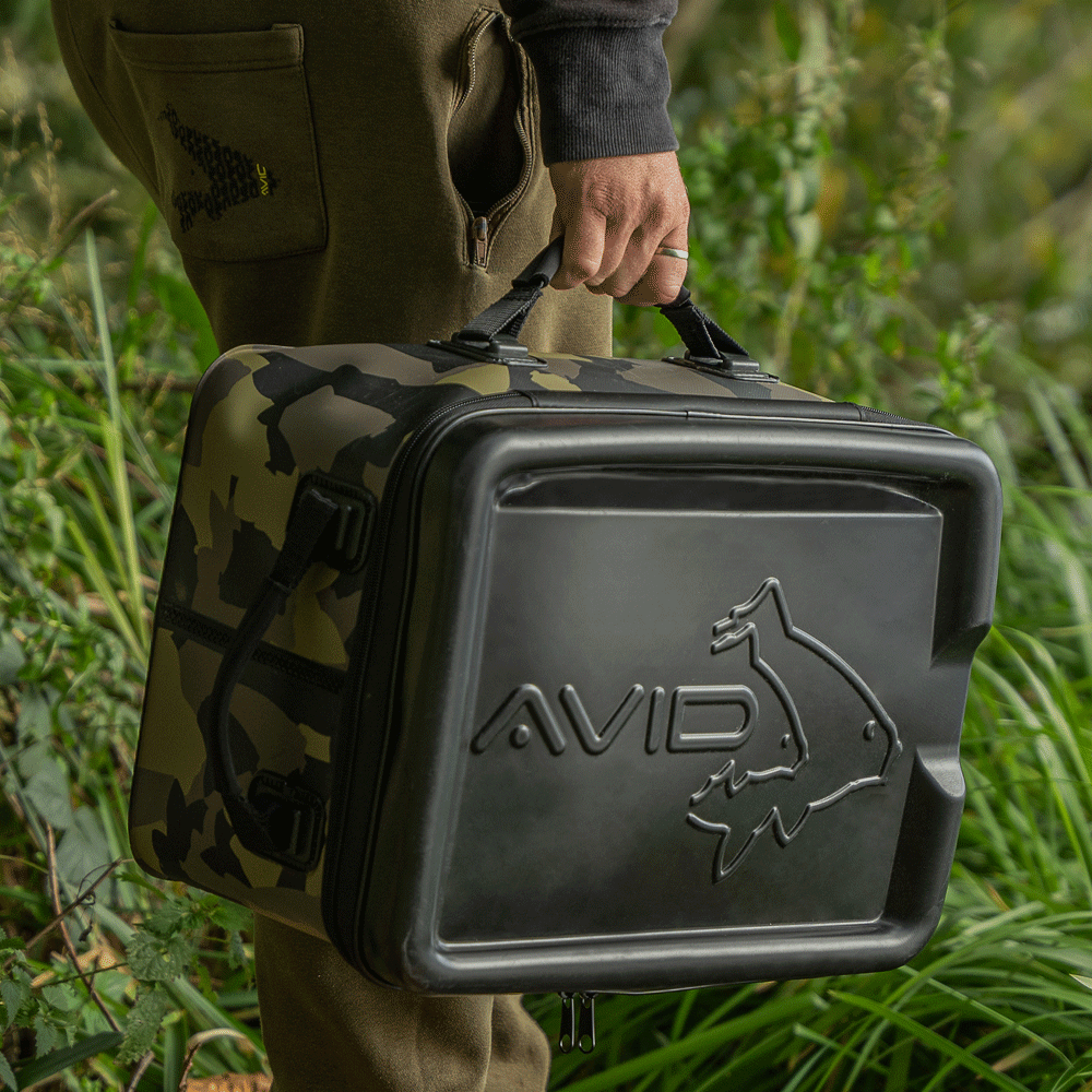 Avid Carp Stormshield Pro Tech Pack