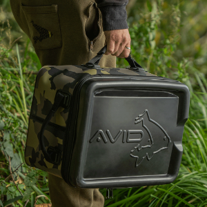 Avid Carp Stormshield Pro Tech Pack