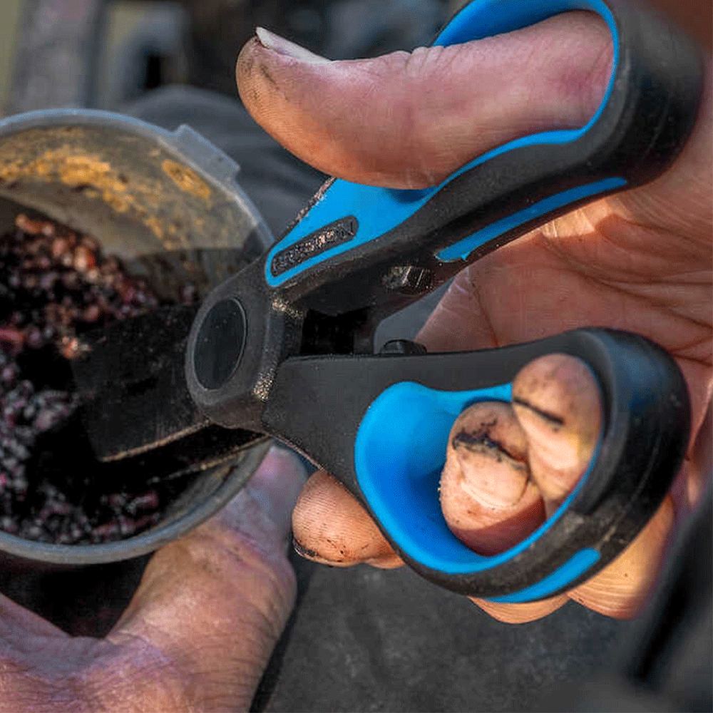 Preston Innovations Worm Scissors