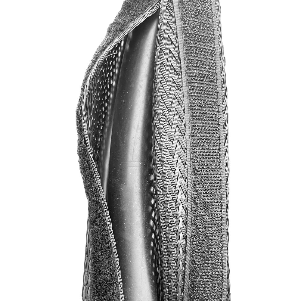 Luca Della Ciana Fishing Experience Cable Manager