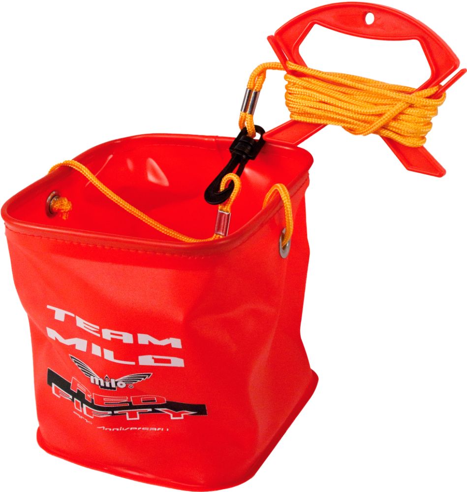 Milo Secchiello in Eva + Corda