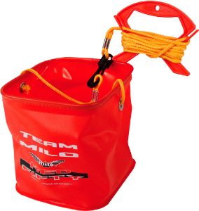 Milo Secchiello in Eva + Corda