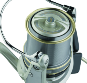 Daiwa 22 Emblem Surf Light 45 CW QD Daiwa